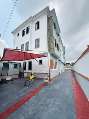 3bdrm Apartment in Kilo for sale