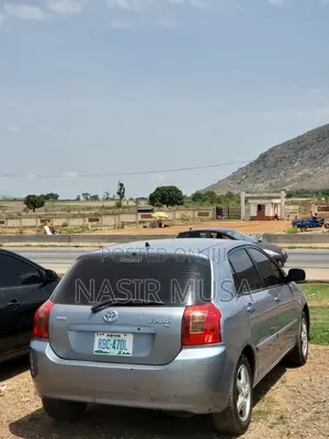 Toyota Corolla 2006 Gray