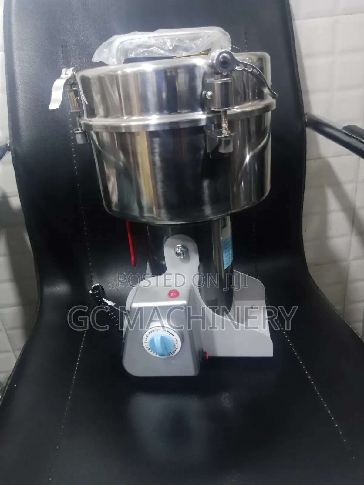Spice Grinding Machine