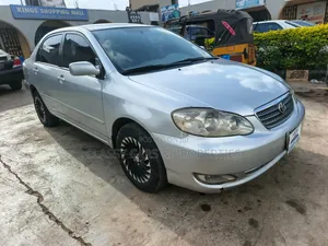 Toyota Corolla LE 2005 Silver