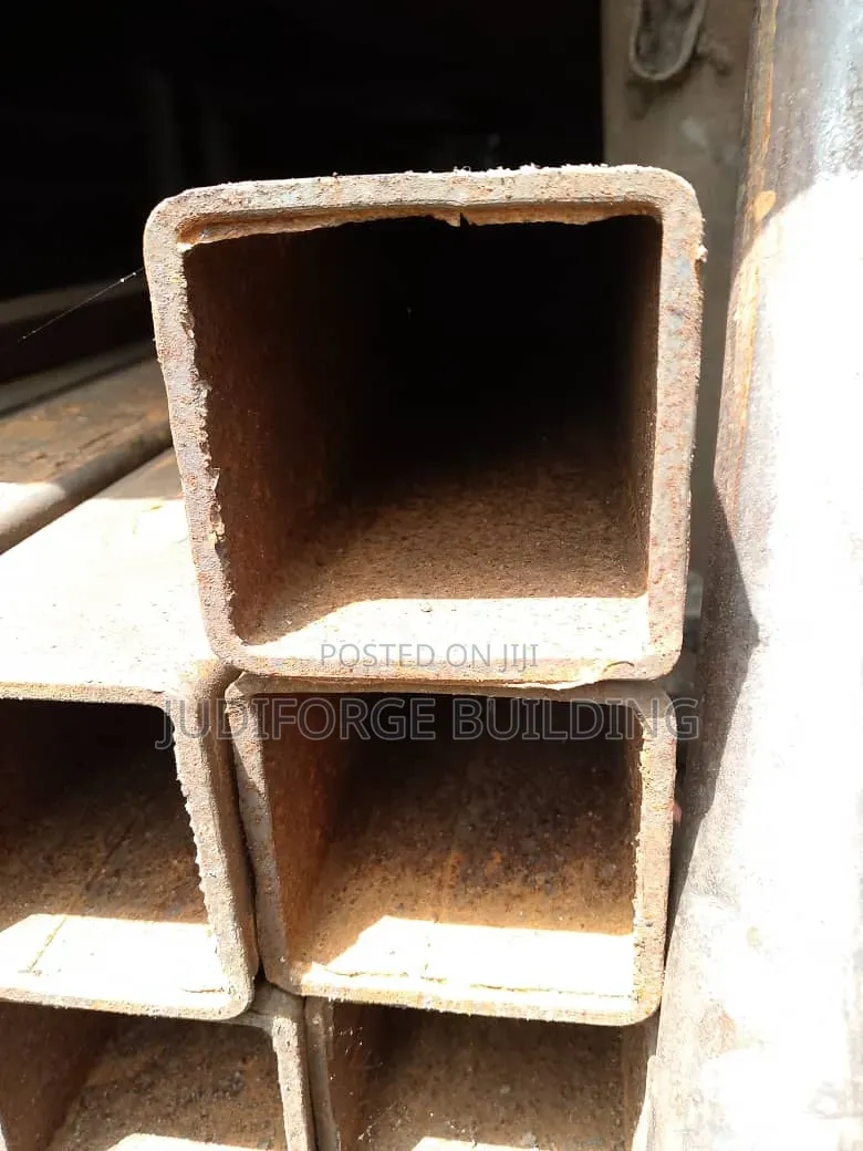 Thick Square Pipes