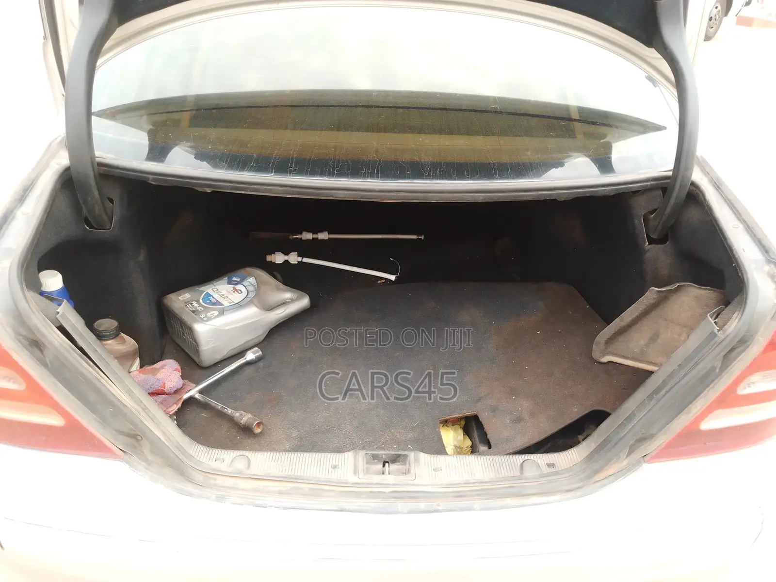 Mercedes-Benz C240 2004 Silver