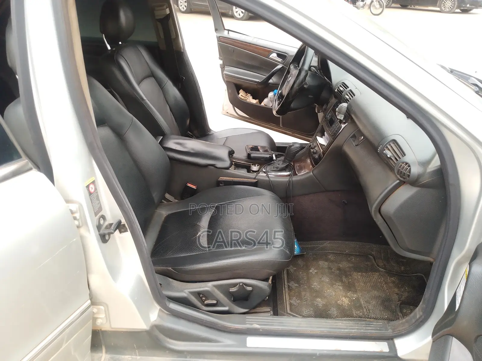 Mercedes-Benz C240 2004 Silver