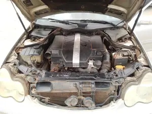 Mercedes-Benz C240 2004 Silver