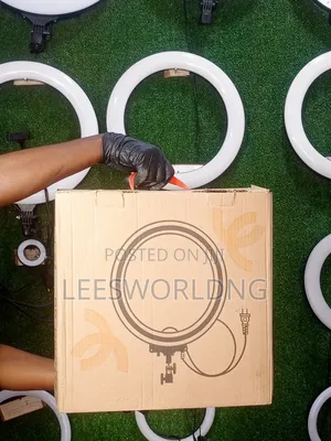 I8 Old Model Rechargeable Ring Light