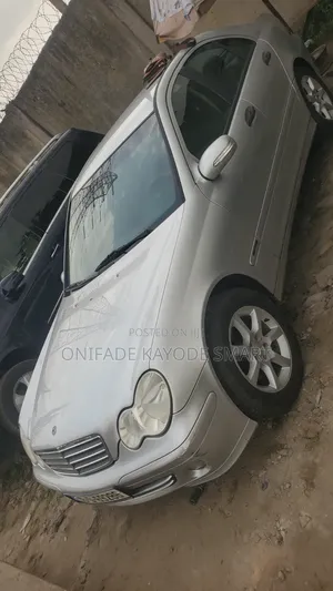 Mercedes-Benz C180 2002 Silver