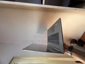 Laptop Lenovo 8GB Intel Core i5 HDD 250GB