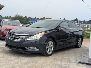Hyundai Sonata Limited 2.0T Sedan (2.0L 4cyl 6A) 2012 Blue
