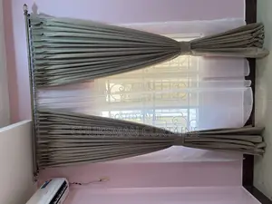 Pleated Window Curtain