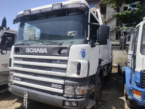 Foreign Used Scania 94d Compactor Truck