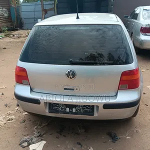 Volkswagen Golf 1.6 Comfortline Automatic 2005 Silver