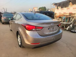 Hyundai Elantra 2015 Brown