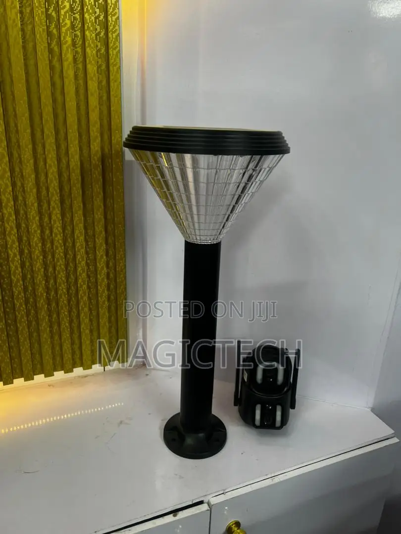 Suntrick Garden Solar Light