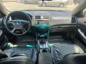 Honda Accord Automatic 2004 Silver