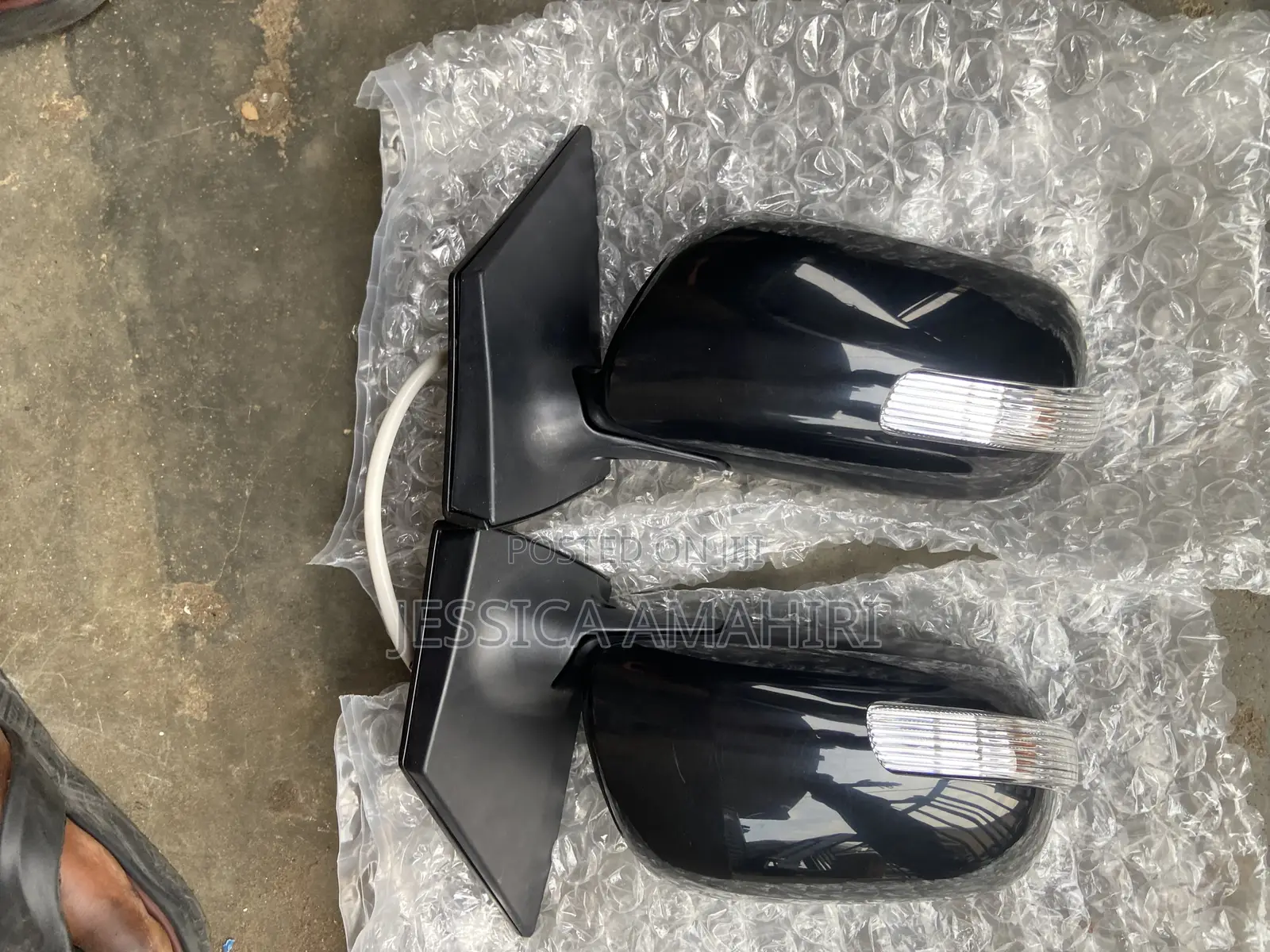 Corolla 2005 Side Mirror (Light)