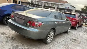 Lexus ES 350 2010 Gray