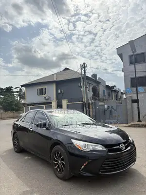 Toyota Camry LE 4dr Sedan (2.5L 4cyl 6A) 2016 Black