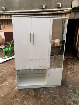 4 by 6 Wardrobe With Mirror