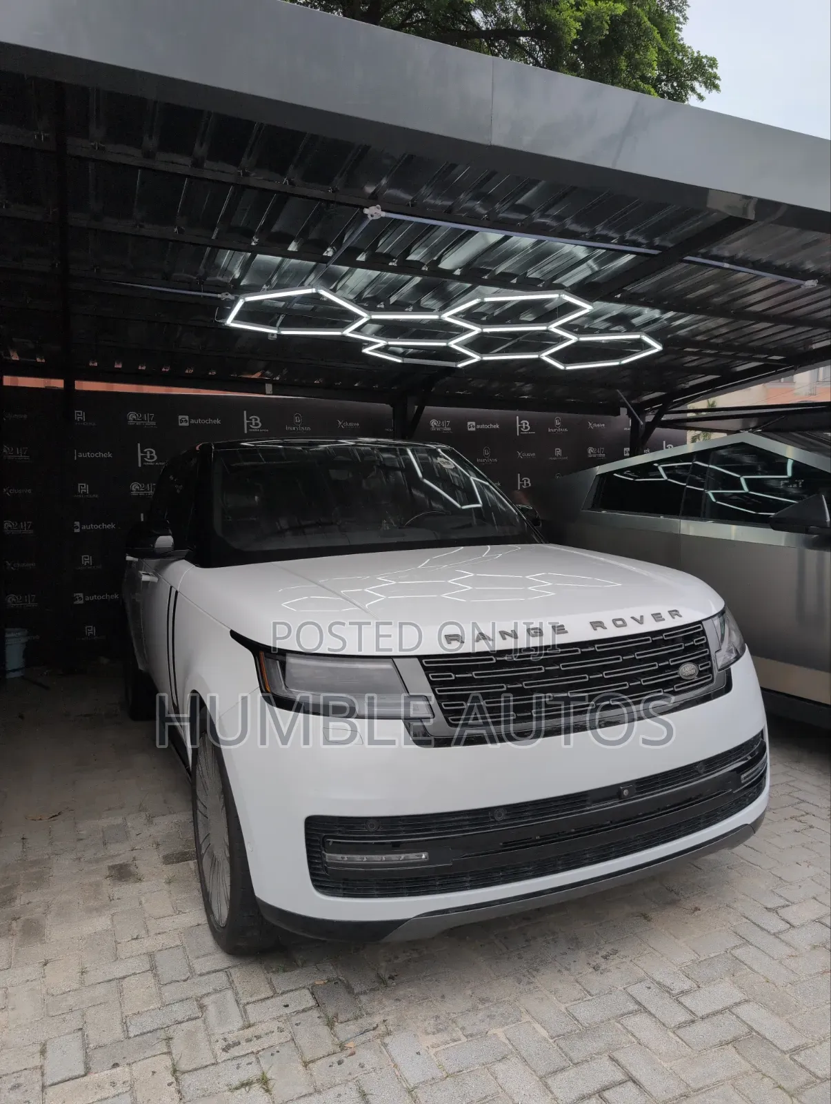 Rover Land 2024 White