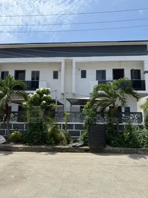 Furnished Mini Flat in Ikota for rent