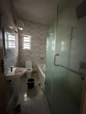 Furnished Mini Flat in Ikota for rent
