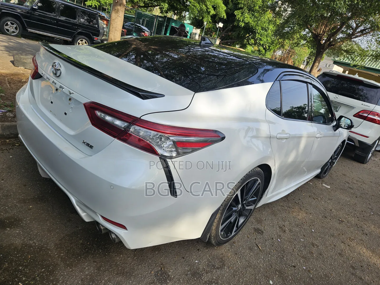 Toyota Camry 2018 White