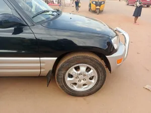 Toyota RAV4 2004 Black
