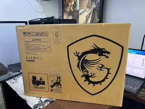 New Laptop MSI Raider 18 HX AI A2XW 64GB Intel Core Ultra 9 SSD 2T
