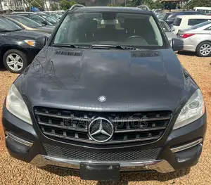 Mercedes-Benz M Class 2012 Gray