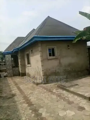2bdrm Bungalow in Charlie, Etche for sale
