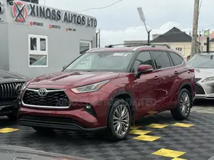 Toyota Highlander Platinum 2021 Red