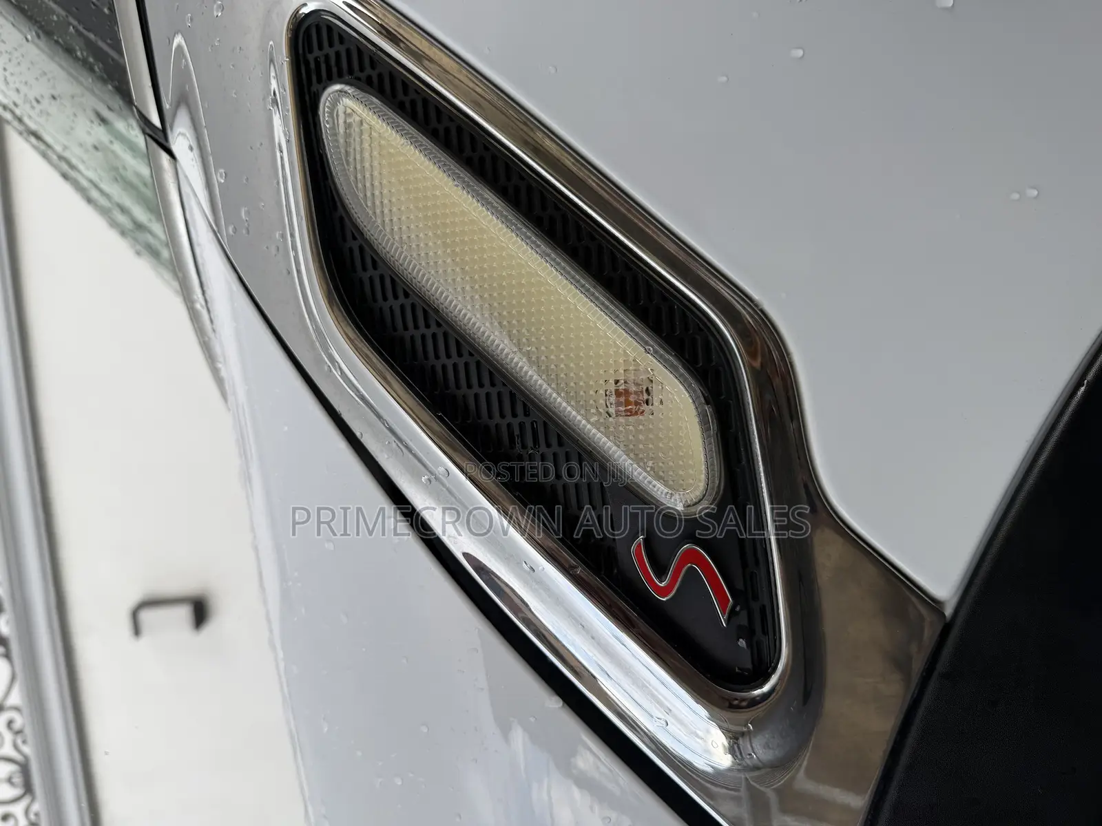 Mini Cooper Classic 2013 White