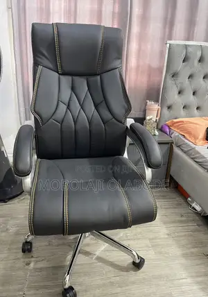 Black Royale Executive Chair