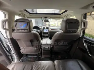Lexus GX 460 Base 2013 White