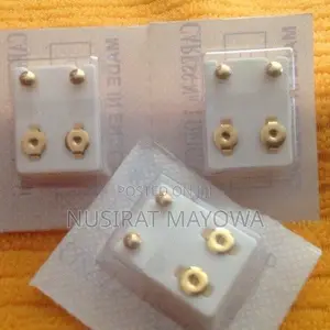 Stud Earring Tondo