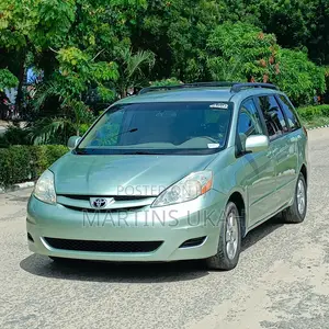 Toyota Sienna LE AWD 2006 Green