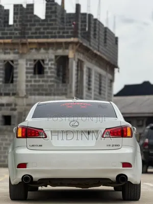 Lexus LM 2020 White
