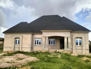 4bdrm House in Doctors Quarters, Jos for sale