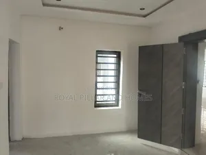 2bdrm Block of Flats in Wuse Zone 6 for rent