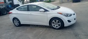 Hyundai Elantra 2013 White