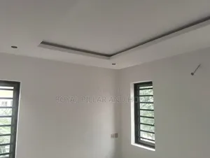 2bdrm Block of Flats in Wuse Zone 6 for rent