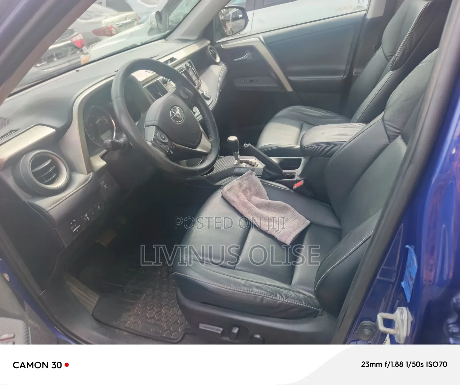 Toyota RAV4 2016 Blue