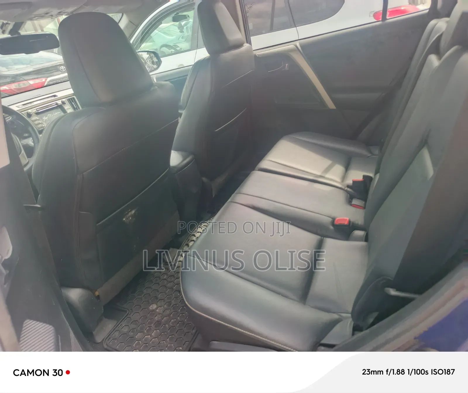 Toyota RAV4 2016 Blue
