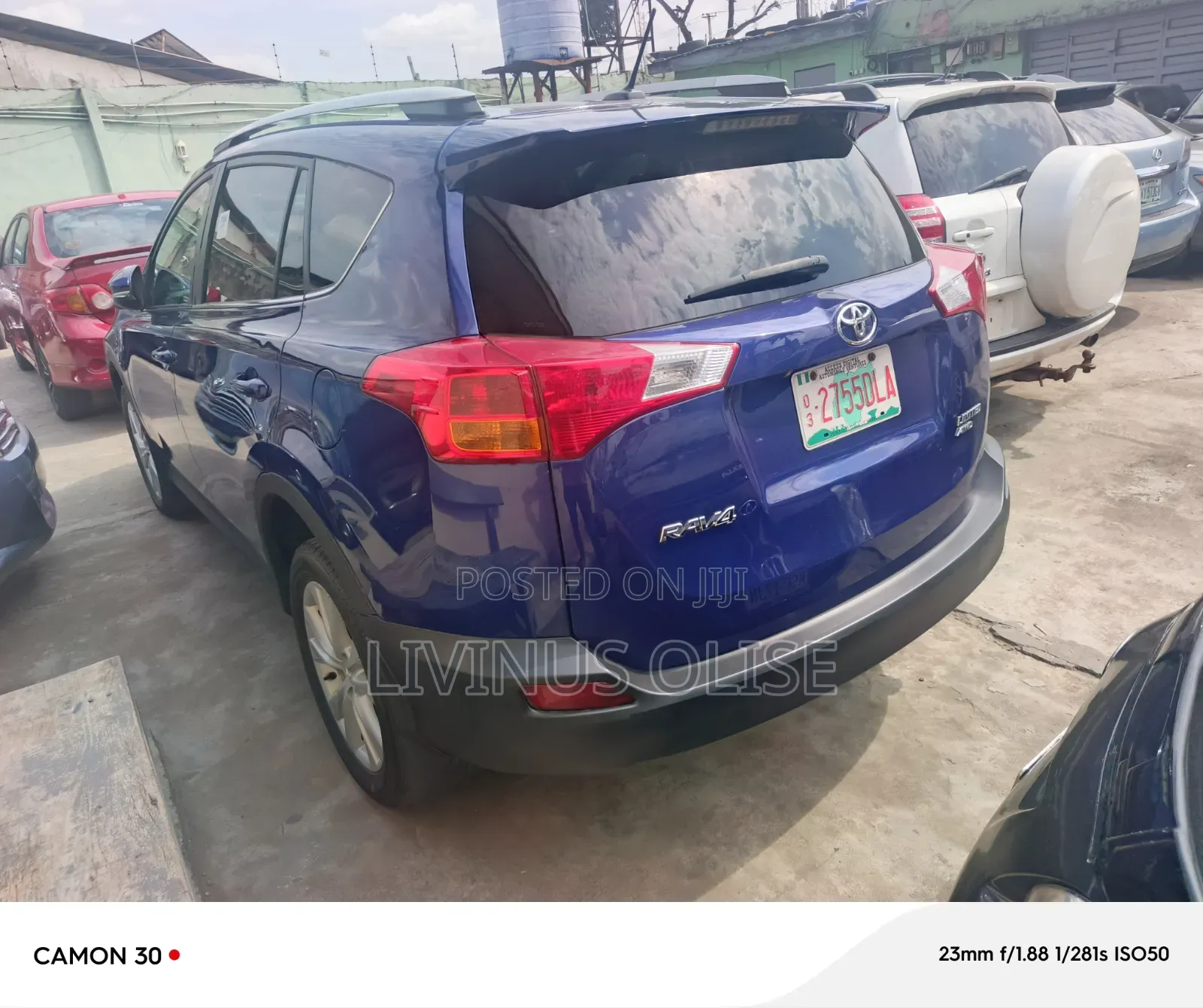 Toyota RAV4 2016 Blue