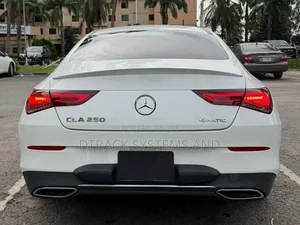 Mercedes-Benz CLA-Class CLA 250 4MATIC Sedan 2020 White