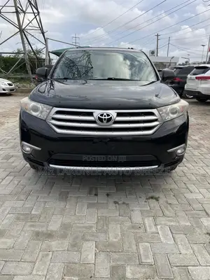 Toyota Highlander 2011 Black