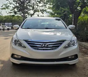 Hyundai Sonata Limited 4dr Sedan (2.0L 4cyl Turbo 6A) 2014 White