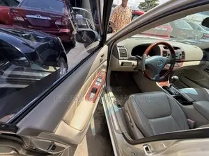 Toyota Camry 2.4 WT-i 2005 Silver