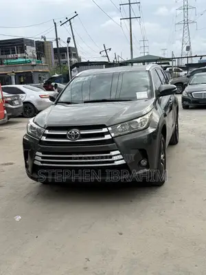 Toyota Highlander 2017 Green