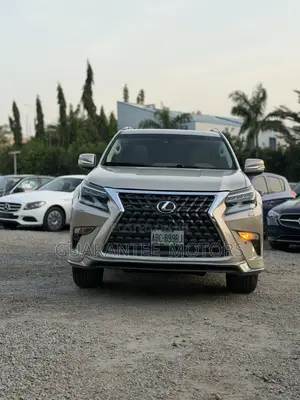 Lexus GX 2011 Gold